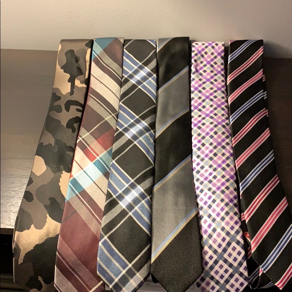 Penguin ties